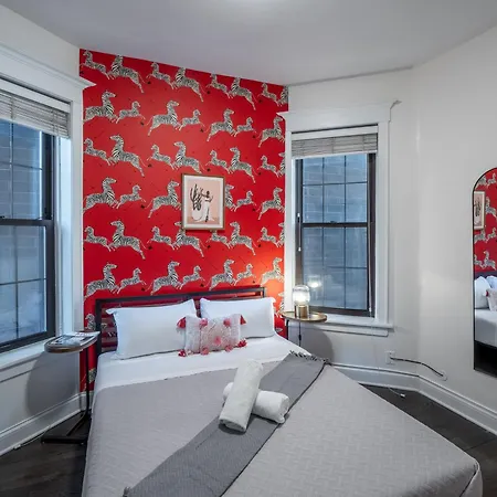 Wrigleyville Suites Chicago Exterior photo